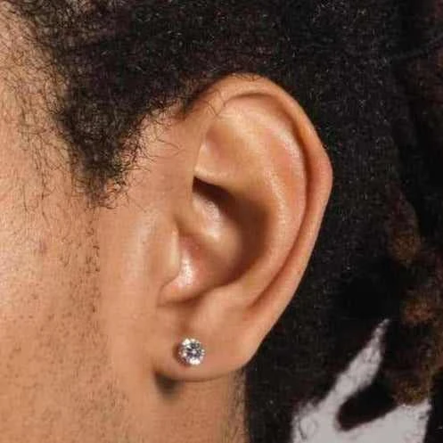 14k Round Cut Diamond Earrings - Pair - Image 2