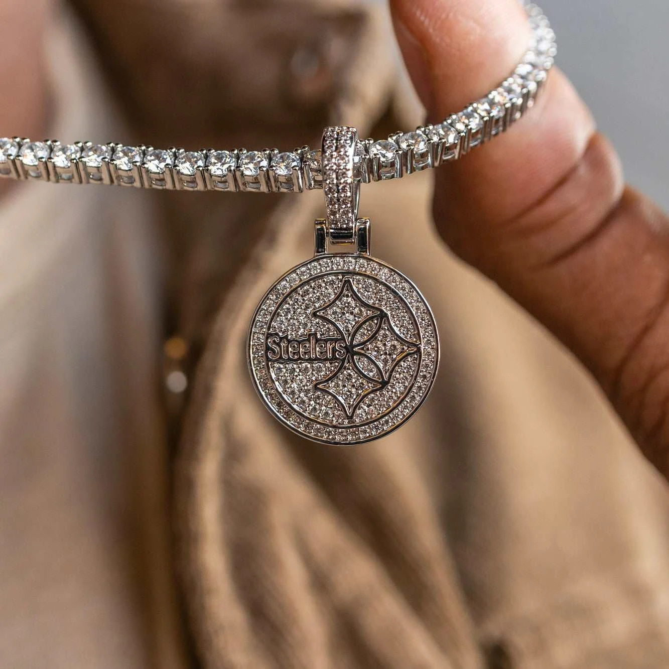Pittsburgh Steelers Micro Logo Pendant - White Gold