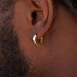 Polished Round Huggie Earrings In Yellow Gold